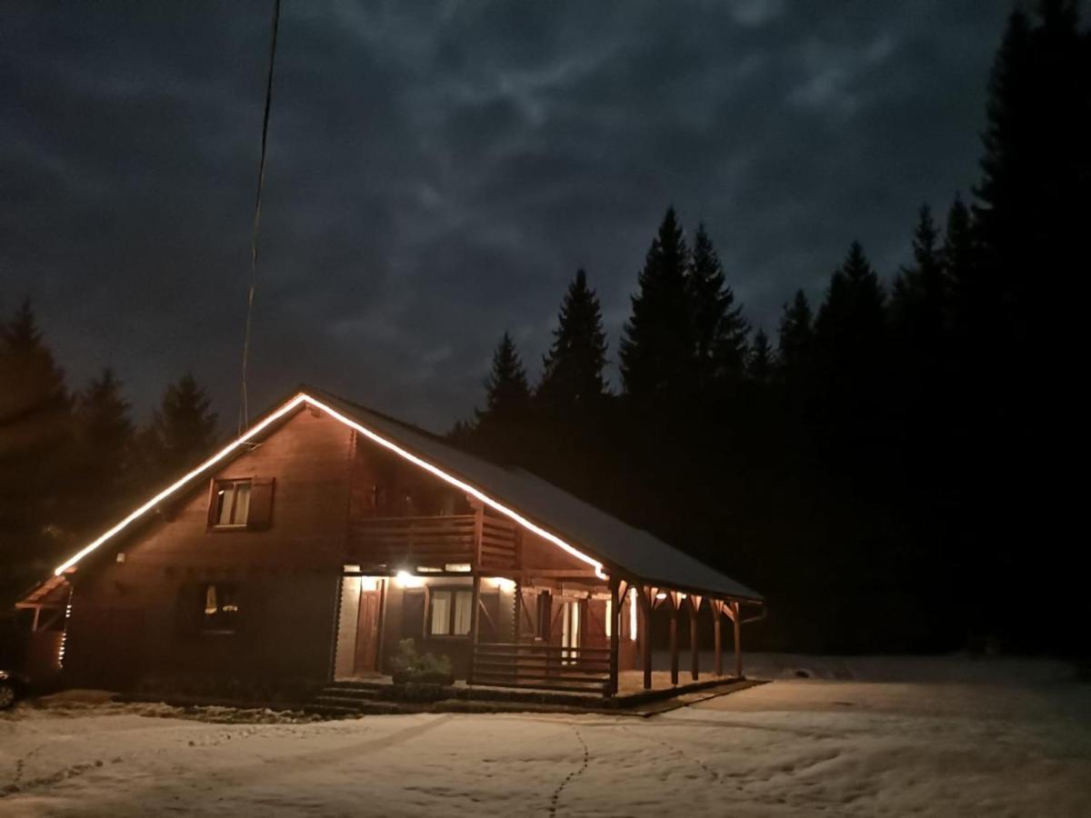 Casa De Vacanta Dintre Brazi Toplita  Luaran gambar